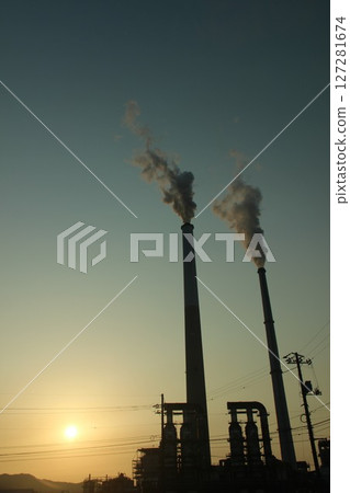 Shunan Petrochemical Complex "The Light of Chimney Town! #SDGs" Yamaguchi Prefecture Tourism Global Environment Factory Pollution 127281674