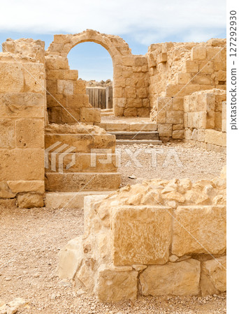 View of the ruins of Avdat, in the Negev Desert, Southern Israel 127292930