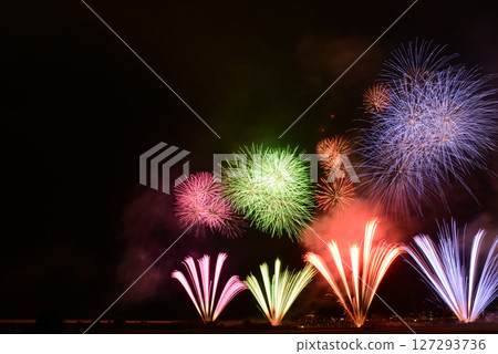 Nagaoka Fireworks 2013 (continuous) 12 127293736