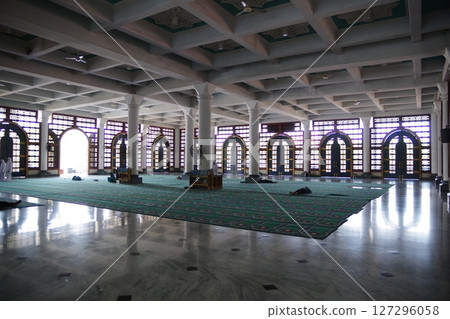 Al-Akhbar Grand Mosque, Surabaya, Indonesia 127296058