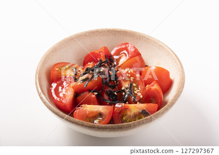 櫻桃番茄佐鹹海帶 櫻桃番茄佐鹹海帶 127297367