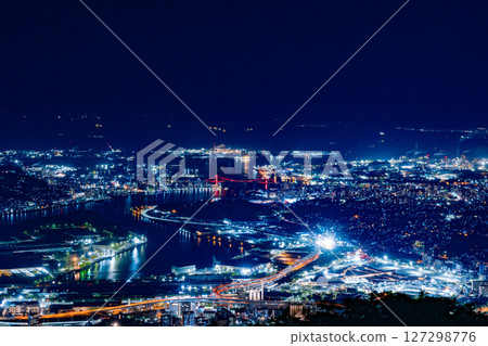 Three major night views of New Japan 127298776