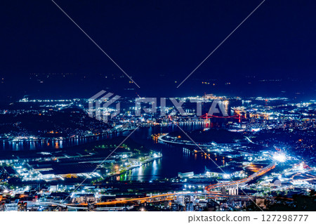 Three major night views of New Japan 127298777