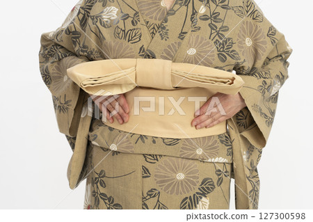 自己穿上浴衣 自己穿上浴衣 127300598