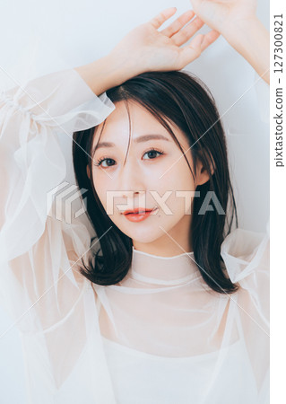 美麗的女人，化妝 127300821