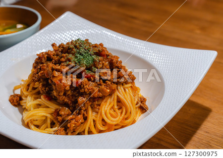 Spaghetti with meat sauce dinner Spaghetti with meat sauce dinner 127300975