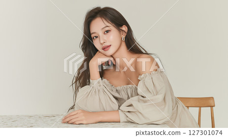 Korean fashion young woman 127301074