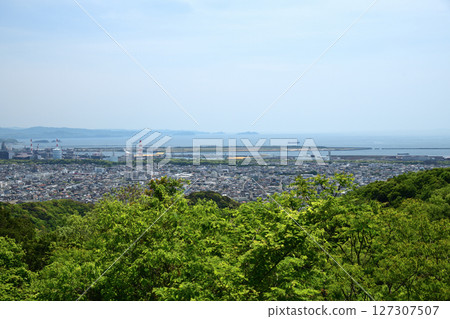 View of Wakayama city from Mount Kabuto [Wakayama City, Wakayama Prefecture] 127307507