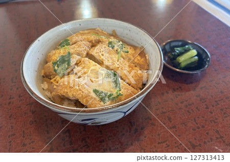 Sake place Ikarashi Katsudon Minamiuonuma City Niigata Prefecture Sake place Ikarashi Katsudon Minamiuonuma City Niigata Prefecture 127313413