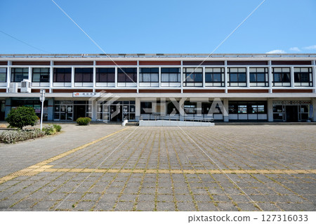 Yokkaichi City, Mie Prefecture_JR Yokkaichi Station 1_August 2024 127316033