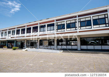 Yokkaichi City, Mie Prefecture_JR Yokkaichi Station 2_August 2024 127316034