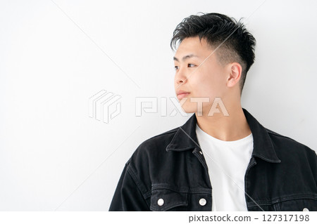 Young man portrait casual Young man portrait casual 127317198