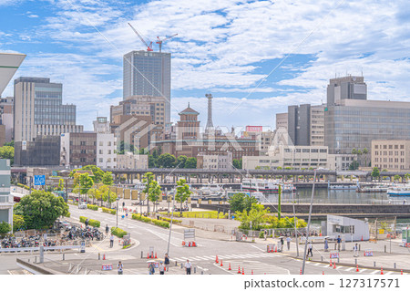 King's Tower and BASEGATE Yokohama Kannai under construction (Yokohama, 2025) King's Tower and BASEGATE Yokohama Kannai under construction (Yokohama, 2025) 127317571