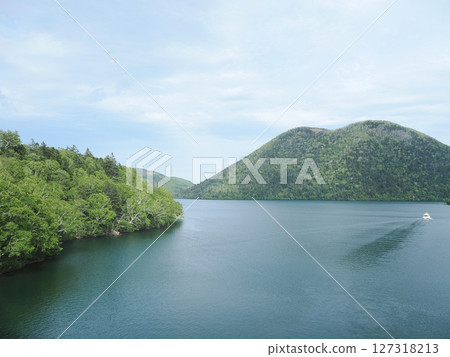 Scenery of Lake Shikaribetsu in Hokkaido Scenery of Lake Shikaribetsu in Hokkaido 127318213