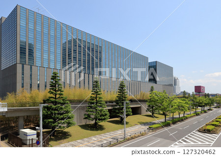 Makuhari New City (Mihama Ward, Chiba City) Makuhari New City (Mihama Ward, Chiba City) 127320462