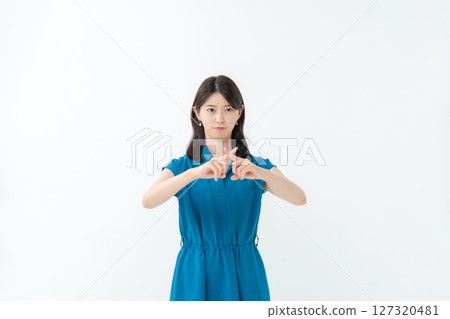 Woman rejecting 127320481