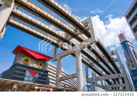千葉市 千葉市城市景觀與單軌列車 千葉市 千葉市城市景觀與單軌列車 127321410