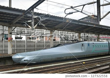 tohoku shinkansen, bullet train, shinkansen 127322558