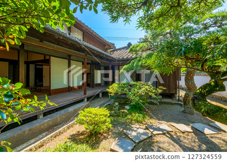 Inaba Family Residence, Usuki, Oita Prefecture 127324559