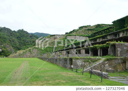 "Slotation site trace" of Sado Kanayama and Kitazawa districts (Sado Island / 3-2 Aikawa Kitazawacho, Sado City, Niigata Prefecture) "Slotation site trace" of Sado Kanayama and Kitazawa districts (Sado Island / 3-2 Aikawa Kitazawacho, Sado City, Niigata Prefecture) 127327046