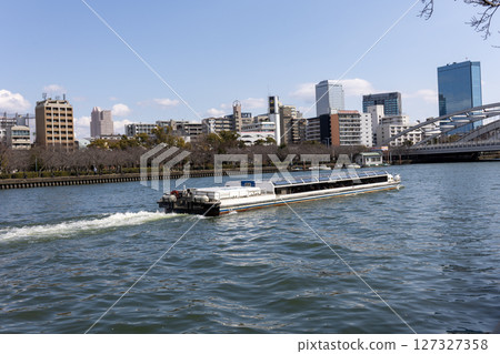 Osaka, Okawa River / Water bus Aqua-liner (photographed in February 2025) 127327358