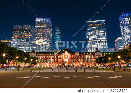 東京，東京車站夜間照明，丸之內車站大樓 127328161