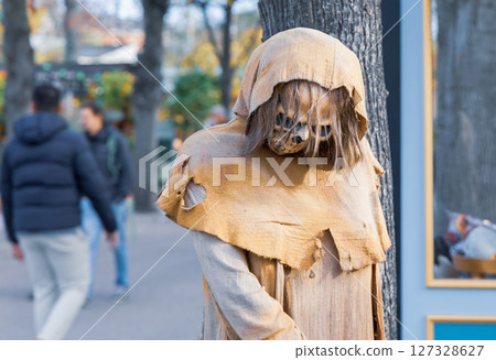 Not a real decorative human skeleton for halloween decoration 127328627