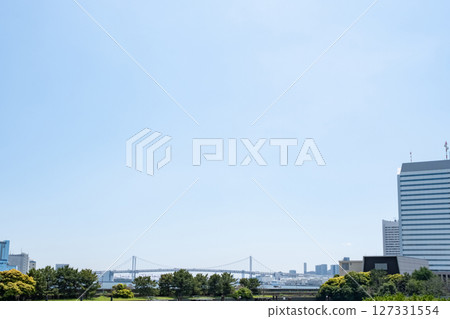 View of the Rainbow Bridge from Tsukiji View of the Rainbow Bridge from Tsukiji 127331554
