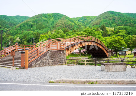 長野縣鹽尻市舊中山道奈良井宿木曾橋 長野縣鹽尻市舊中山道奈良井宿木曾橋 127333219