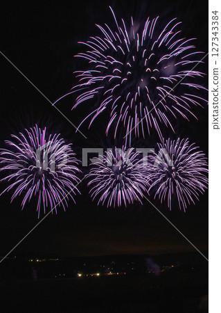 Seasonal feature: Fireworks 22 127343384