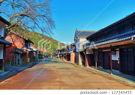 [Fukui Prefecture] Kumagawa-juku, a post town on the Wakasa Highway on a clear day 127343455