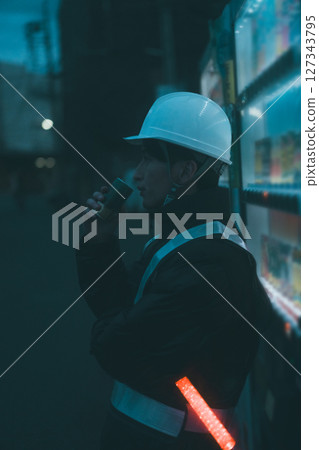 保安人員的寒假 127343795