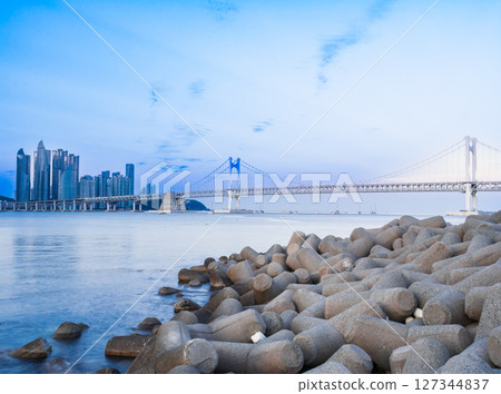 Busan, Gwangan Bridge and The Bay 101 skyscrapers at dusk Busan, Gwangan Bridge and The Bay 101 skyscrapers at dusk 127344837
