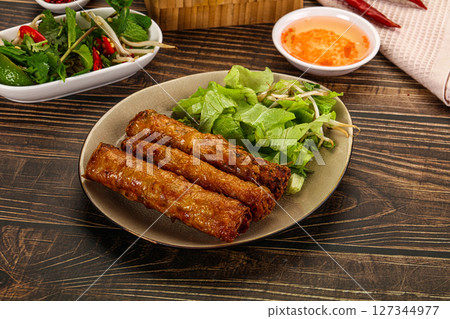 Fried Vietnamese spring roll with special sauce 127344977