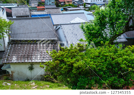 倉庫屋頂 倉庫屋頂 127345355