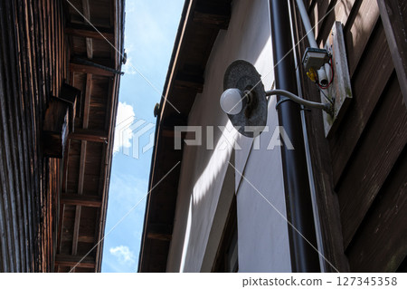 Ashizoku alley back 127345358