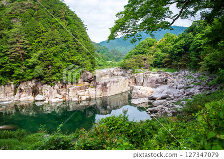 "Nezame-no-Toko" Kisoji scenic spot 127347079