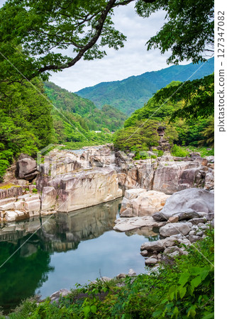 "Nezame-no-Toko" Kisoji scenic spot 127347082
