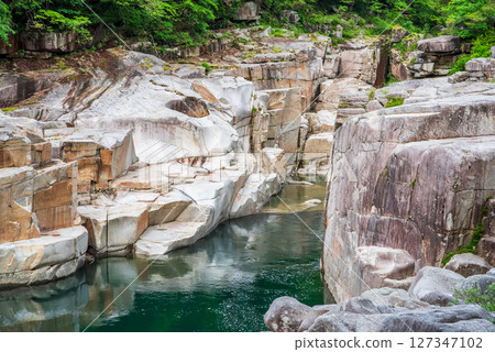 "Nezame-no-Toko" Kisoji scenic spot "Nezame-no-Toko" Kisoji scenic spot 127347102