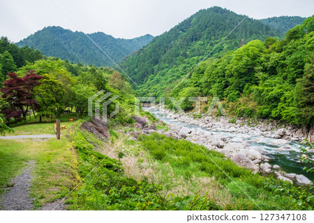 從根澤之洞長廊欣賞壯麗景色 從根澤之洞長廊欣賞壯麗景色 127347108
