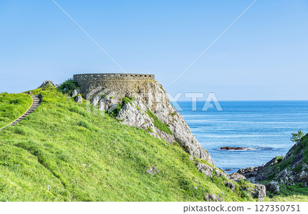 Hachinohe City, Aomori Prefecture, clear summer sky and Ashigezaki Observation Deck 127350751