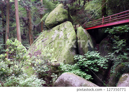 栃木縣、名草巨石、大久石 栃木縣、名草巨石、大久石 127350771