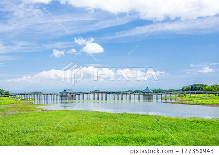 青森縣鶴太町:夏季的熱門旅遊景點:鶴之舞橋 青森縣鶴太町:夏季的熱門旅遊景點:鶴之舞橋 127350943
