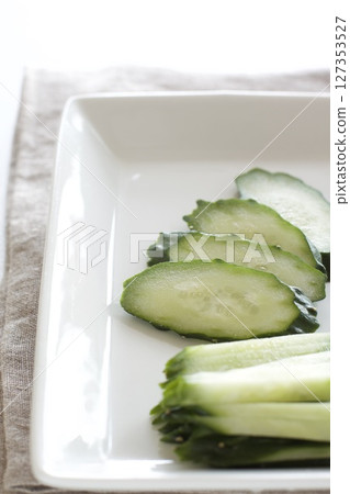Cut cucumber Cut cucumber 127353527
