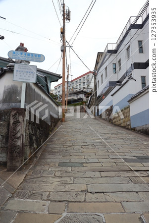 Stone-paved hillside Higashiyamate residential area, Dutch Hill (Nagasaki City, Nagasaki Prefecture) Stone-paved hillside Higashiyamate residential area, Dutch Hill (Nagasaki City, Nagasaki Prefecture) 127353935
