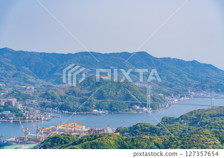 （長崎縣）從稻佐山頂的觀景台看到的女神橋 127357654