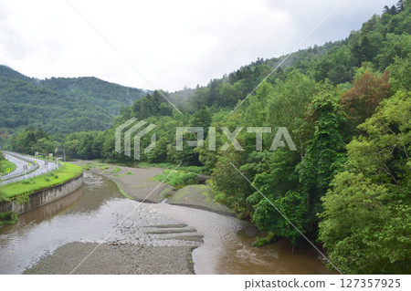 JR北海道石升線新夕張站至新得站的景色（2023年夏季） 127357925