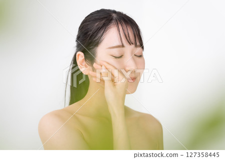 Beauty Young lady 127358445