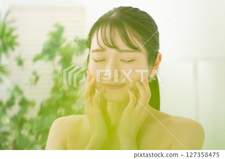 Beauty Young lady 127358475