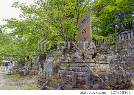 長野戶隱神社中社紀念碑 127358561